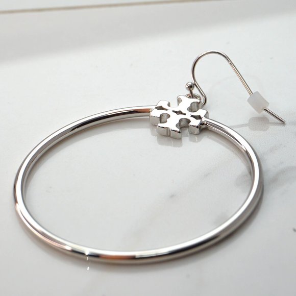 Tory Burch Stacked-T Logo Hoop Earrings in Silver (NWT) - Picture 5 of 6
